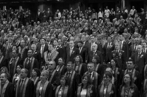 adliyil-acilis-bw-cr