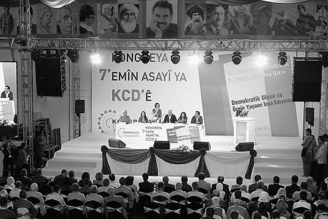 dtk-kongresi-bw-cr