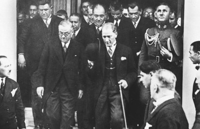 isbankası atatürk bayar cr