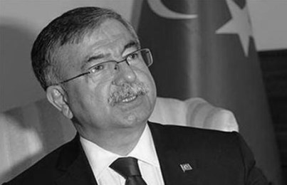 ismetyilmaz-bw-cr