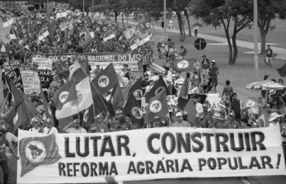 mst-bw-cr