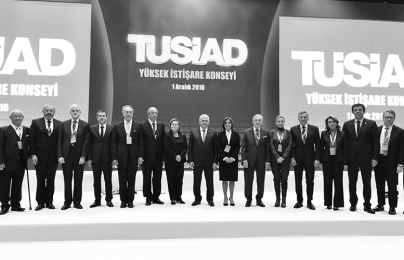 tusiad-yik-bw-cr